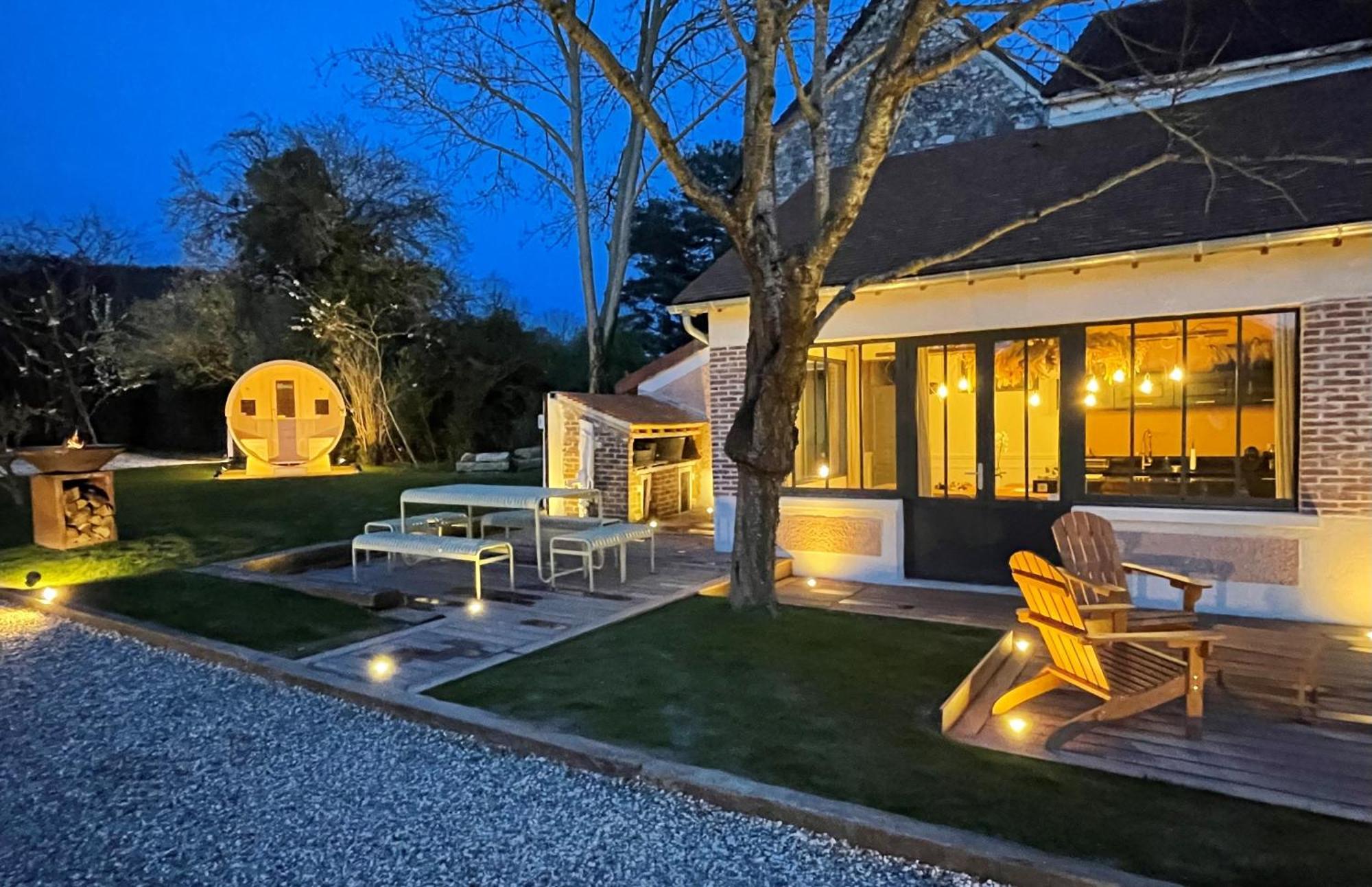 La Petite Maison De Giverny - Gite De Charme 5 Etoiles Au Coeur Du Village - 3 Chambres מראה חיצוני תמונה