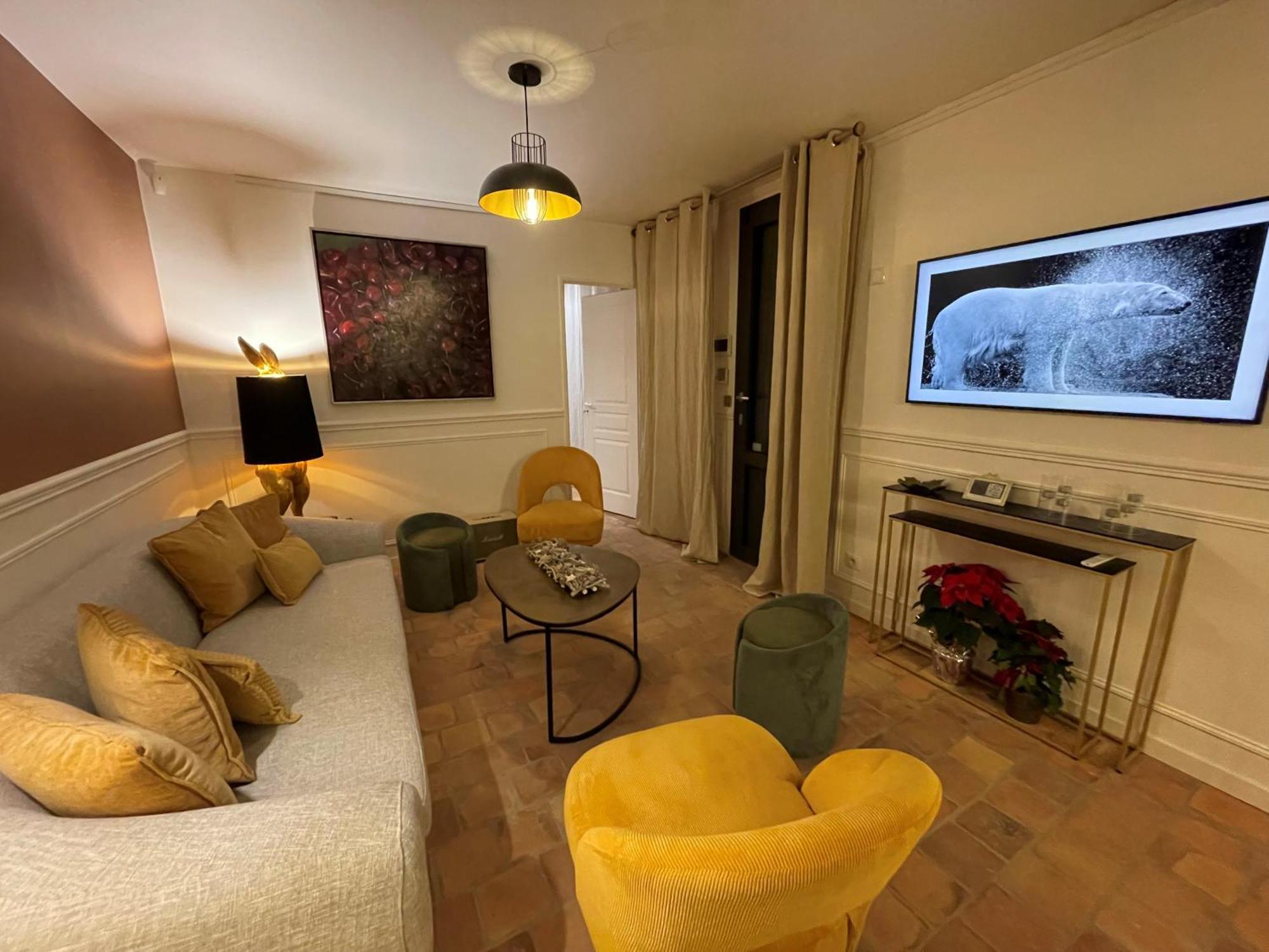 La Petite Maison De Giverny - Gite De Charme 5 Etoiles Au Coeur Du Village - 3 Chambres מראה חיצוני תמונה